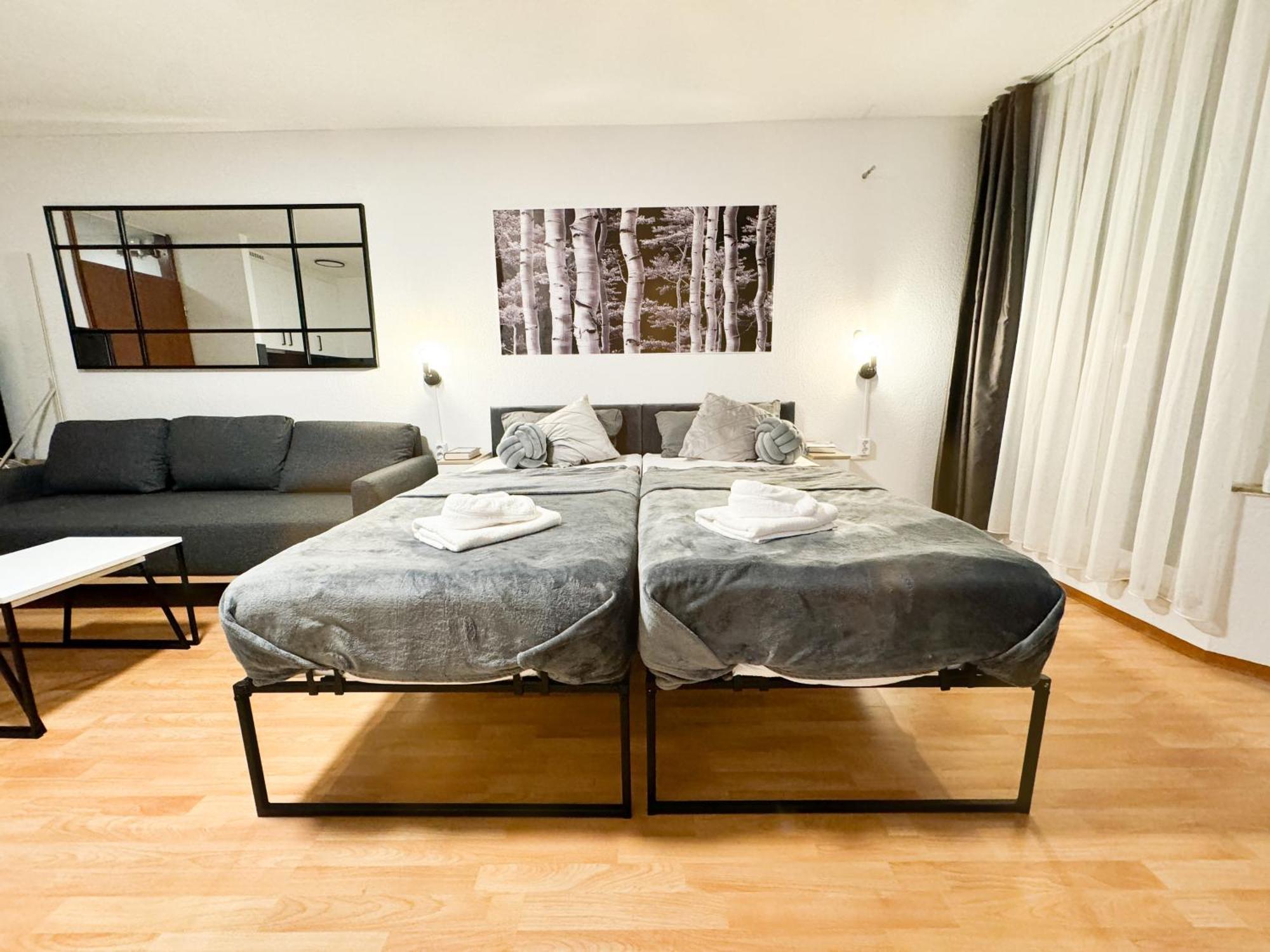 Modern Living In Karlsruhe - Frieden Apartments Eksteriør billede